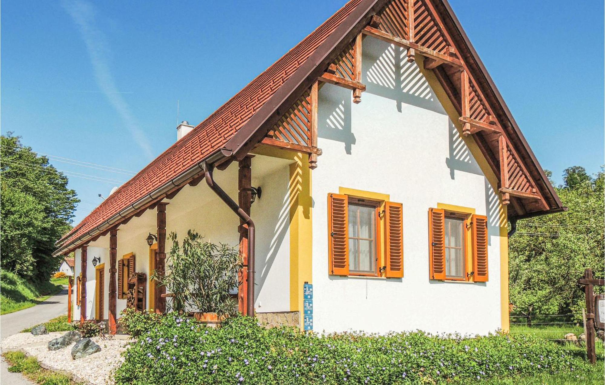 Ferienhaus-Gaas Exterior photo